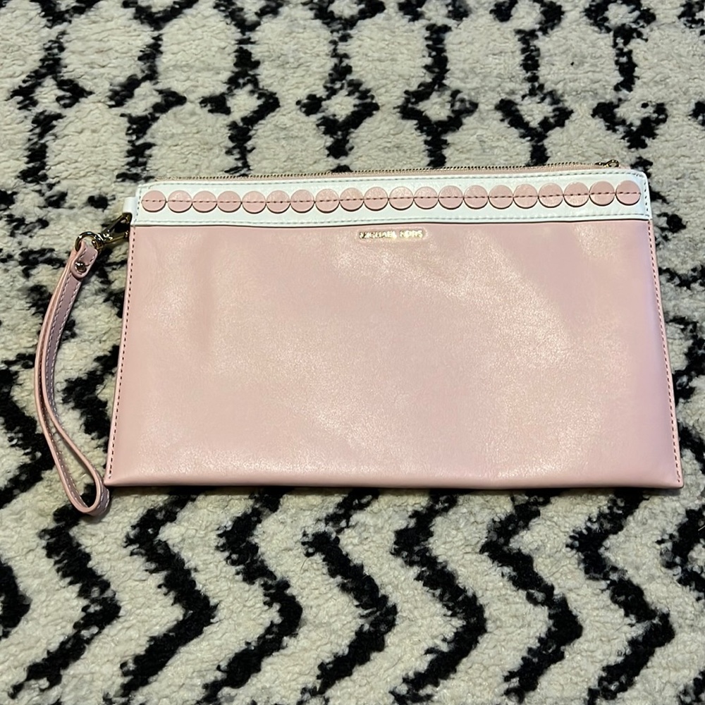 Michael Kors Clutch